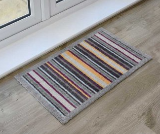 STRIPEY RITZY RUG